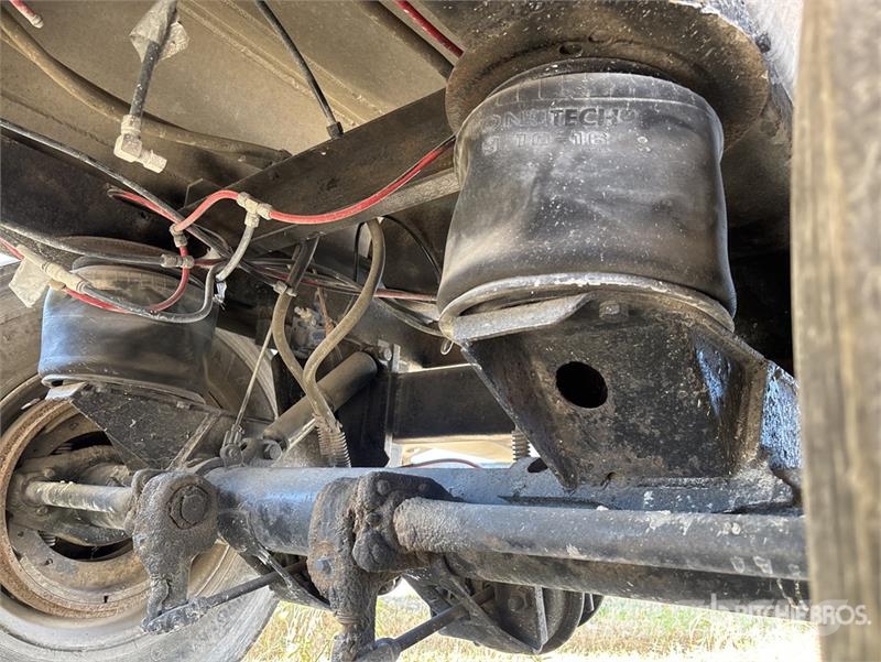  Ultra Lite 38 ft 0 in T/A Aluminum End Dump Traile 傾卸式拖車