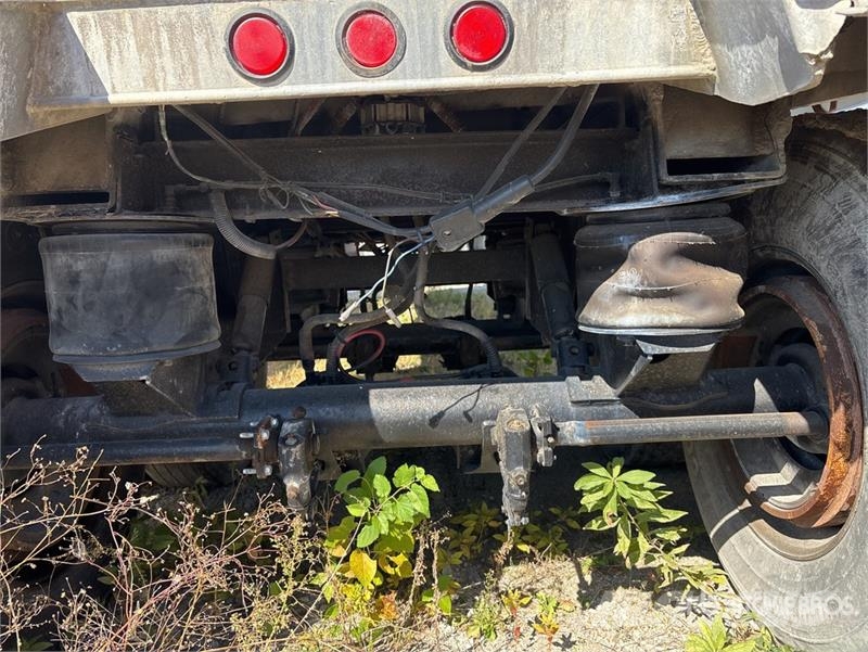  Ultra Lite 38 ft 0 in T/A Aluminum End Dump Traile 傾卸式拖車