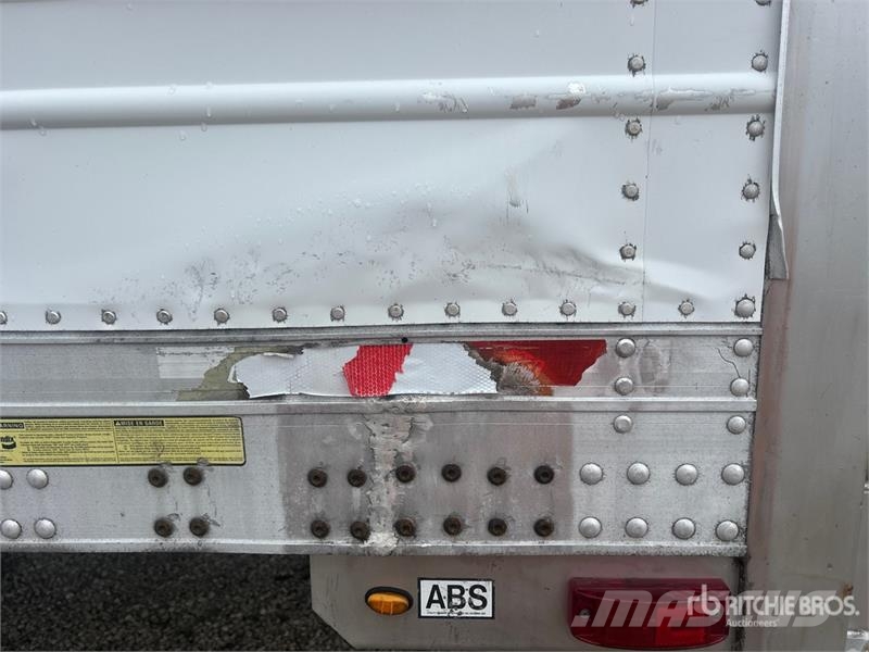 Utility 3000R Semi-trailer med Kølefunktion
