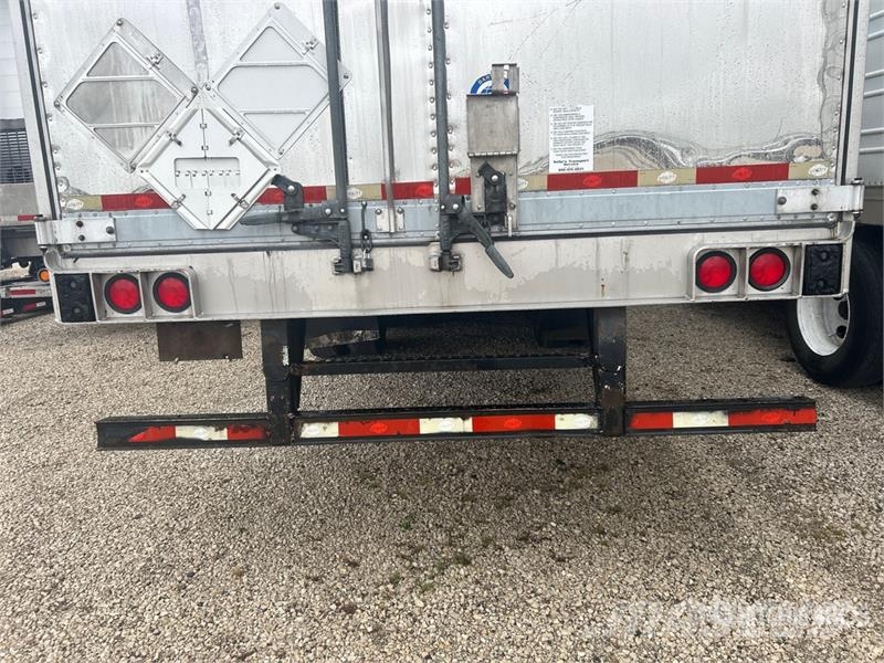 Utility 3000R Semi-trailer med Kølefunktion