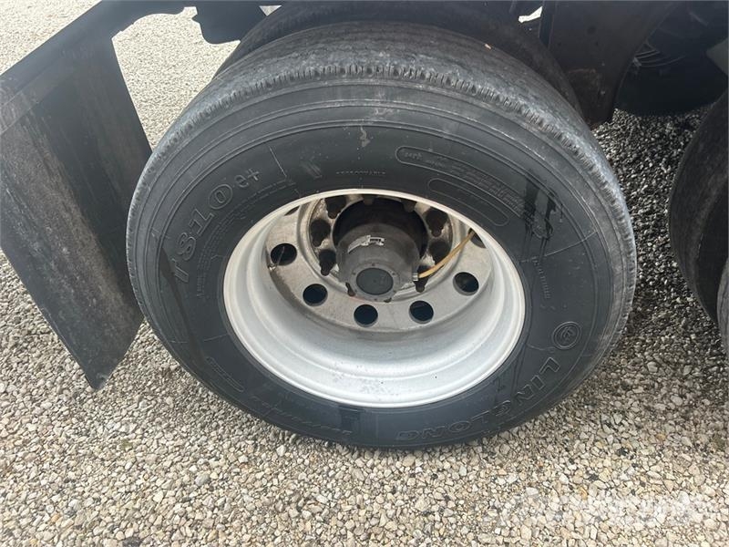Utility 3000R Semi-trailer med Kølefunktion