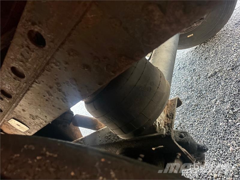 Utility 4000D-X Причепи-фургони