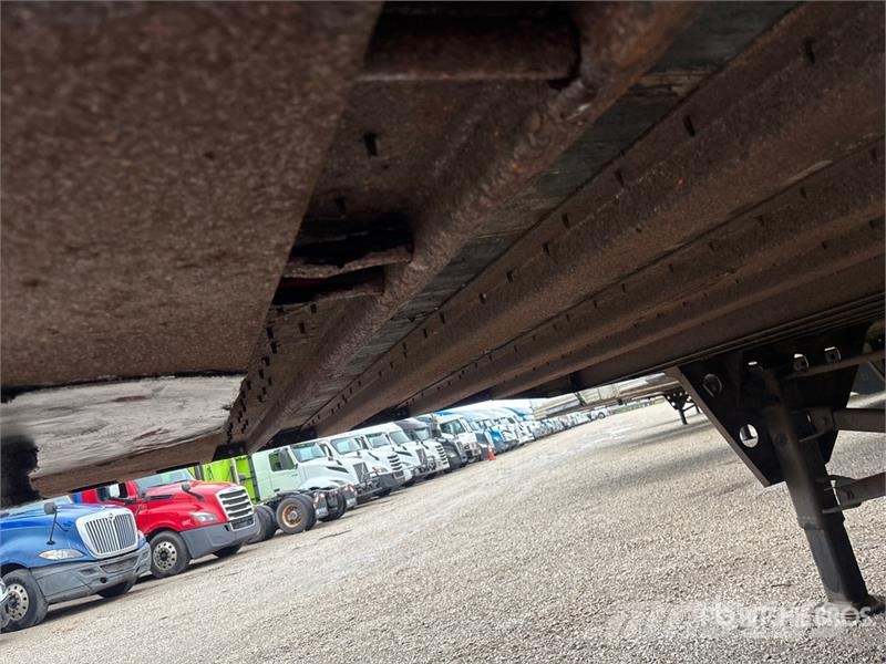 Utility 48 ft x 102 in T/A Van Trailer (Inoperable) Прицепы-фургоны