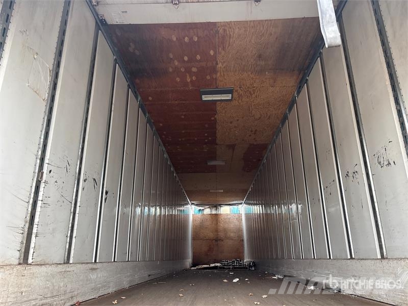 Utility 48 ft x 102 in T/A Van Trailer (Inoperable) Прицепы-фургоны