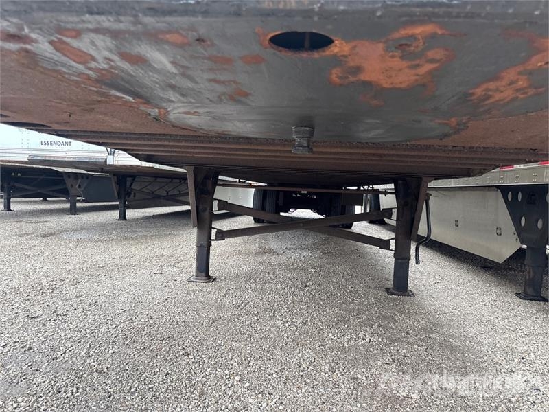 Utility 48 ft x 102 in T/A Van Trailer (Inoperable) Прицепы-фургоны