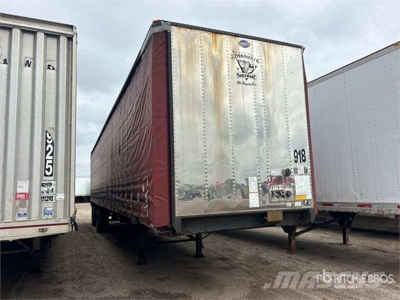 Utility 50 ft T/A Spread Axle Curtain Side Trailer Tents