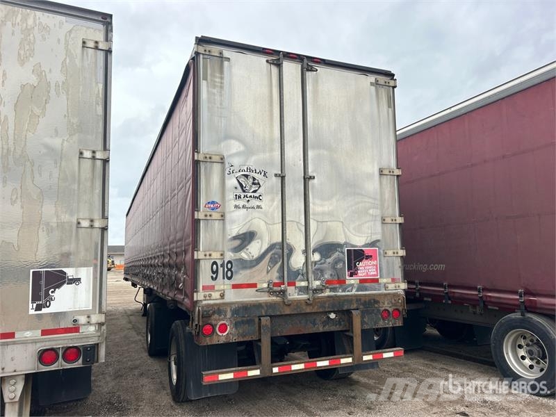 Utility 50 ft T/A Spread Axle Curtain Side Trailer Tents