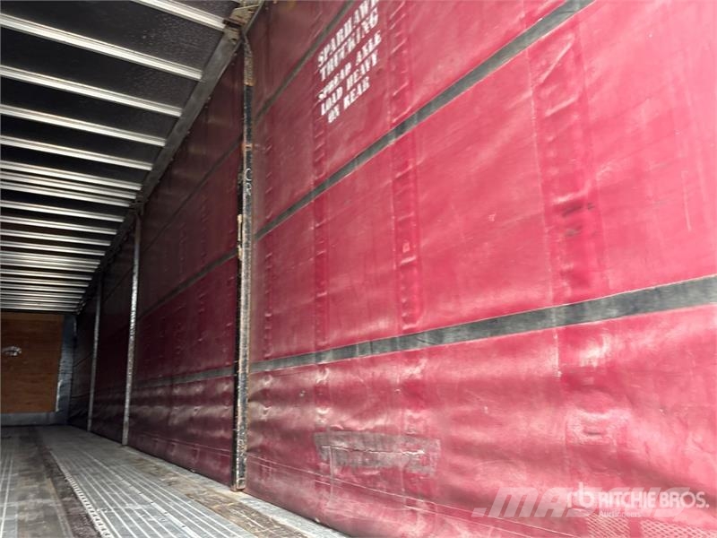 Utility 50 ft T/A Spread Axle Curtain Side Trailer Curtainsideranhänger