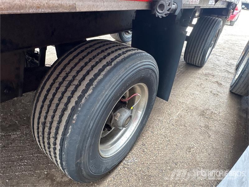 Utility 50 ft T/A Spread Axle Curtain Side Trailer Curtainsideranhänger