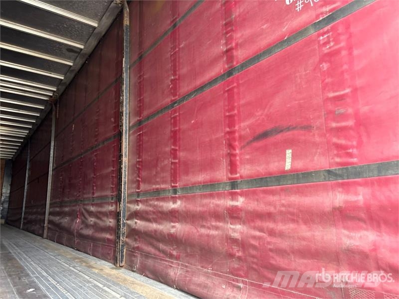 Utility 50 ft T/A Spread Axle Curtain Side Trailer Prikolice sa ceradom