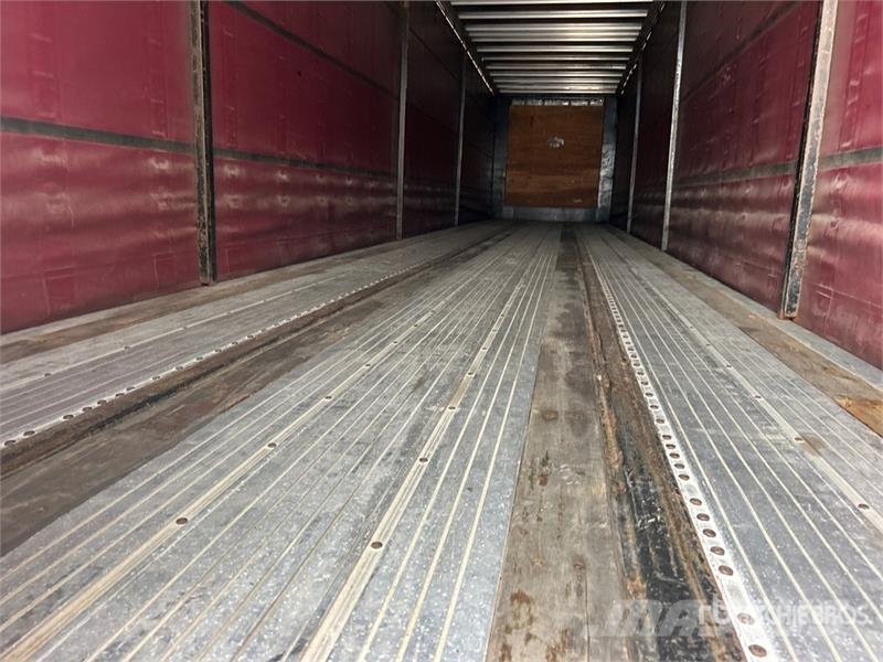 Utility 50 ft T/A Spread Axle Curtain Side Trailer Tents
