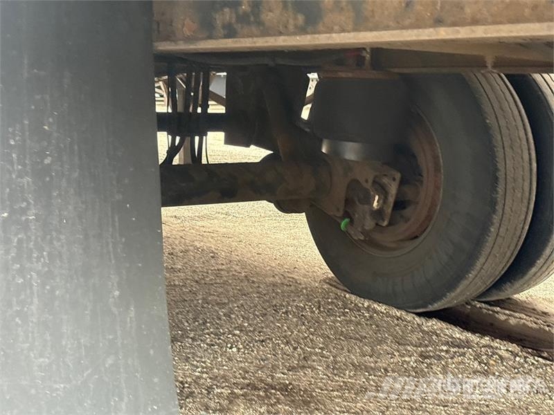 Utility 50 ft T/A Spread Axle Curtain Side Trailer Prikolice sa ceradom