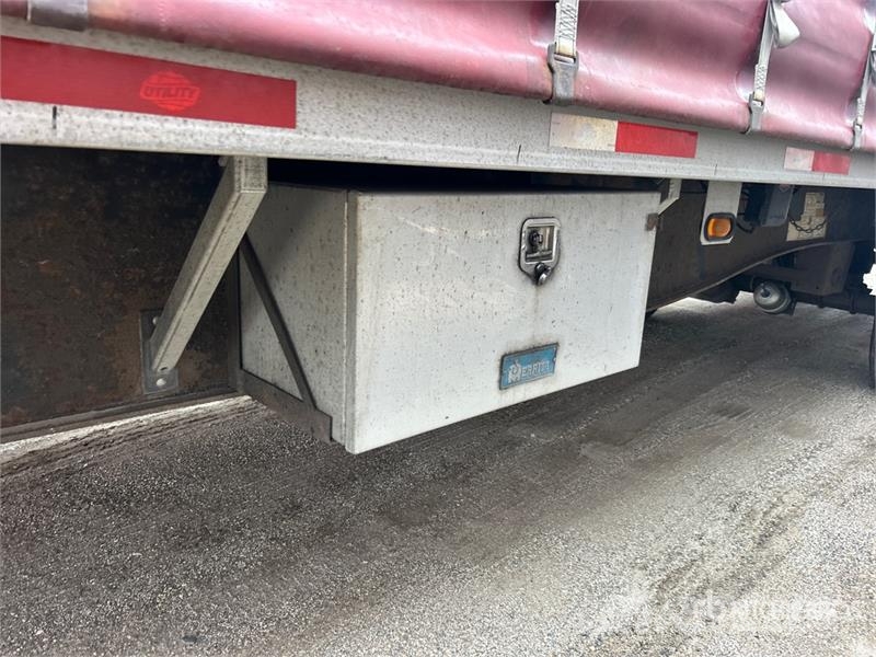 Utility 50 ft T/A Spread Axle Curtain Side Trailer Tents