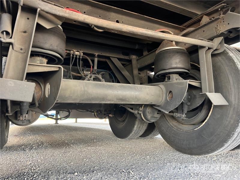 Utility 53 ft T/A Van Trailer Furgons