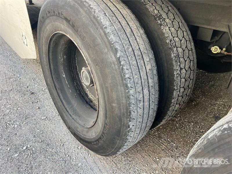 Utility 53 ft T/A Van Trailer Furgons