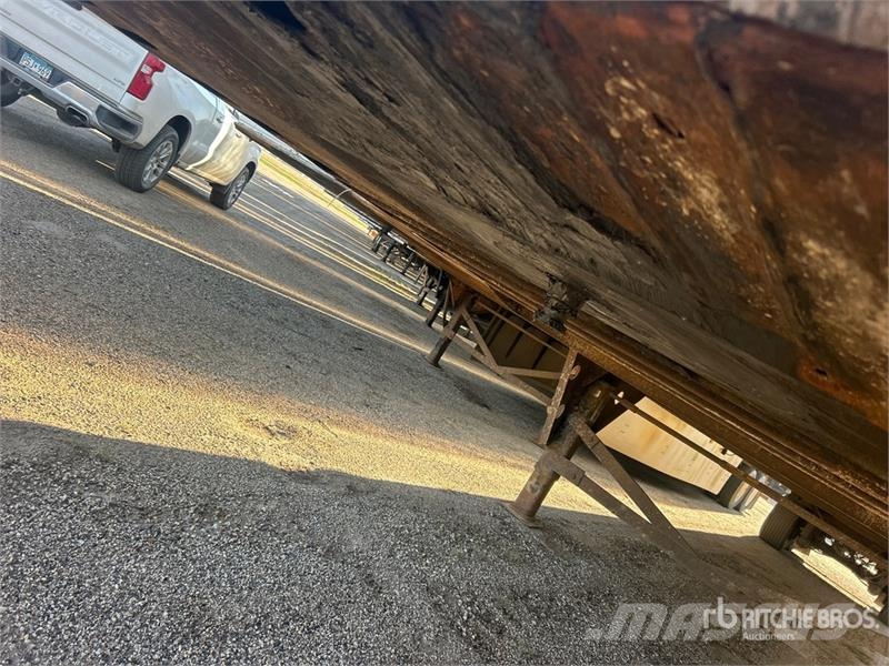 Utility 53 ft x 102 in T/A Van Trailer Furgons