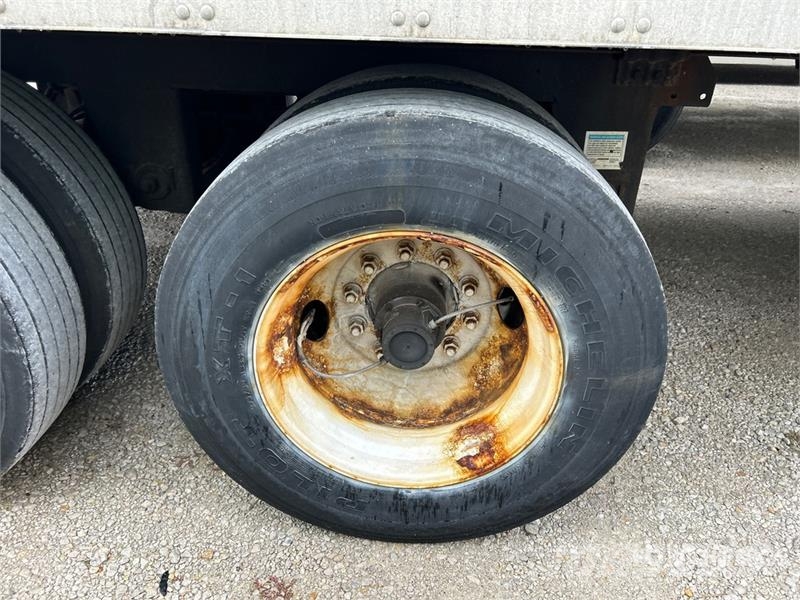 Utility 53 ft x 102 in T/A Van Trailer Furgons