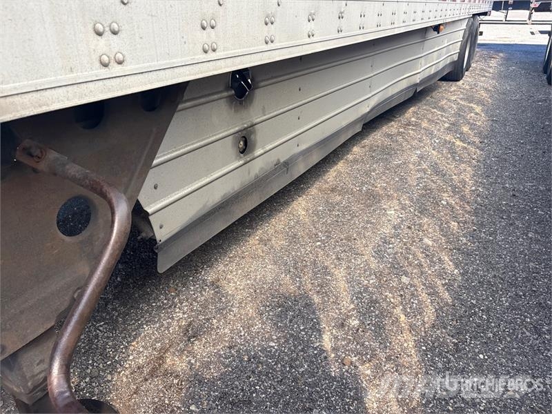 Utility 53 ft x 102 in T/A Refrigerated Trailer 冷凍冷蔵トレーラー