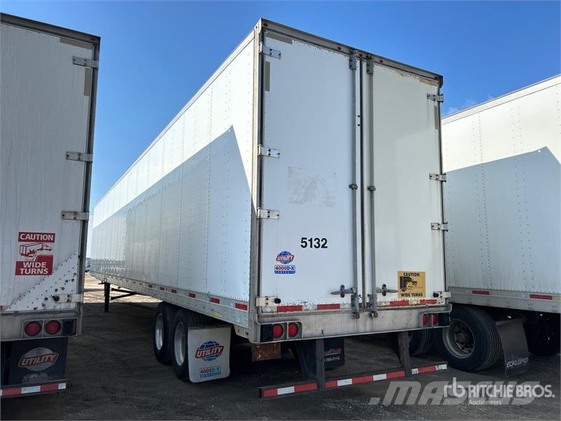 Utility 53 ft x 102 in T/A Van Trailer Reboques baú