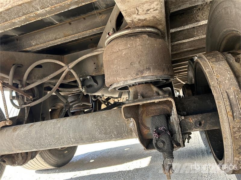 Utility 53 ft x 102 in T/A Van Trailer Dengtos priekabos