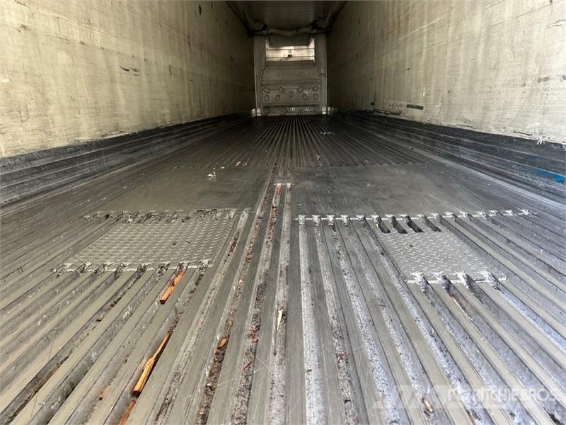 Utility 53 ft x 102 in T/A Refrigerated Trailer Semi Reboques Isotérmicos