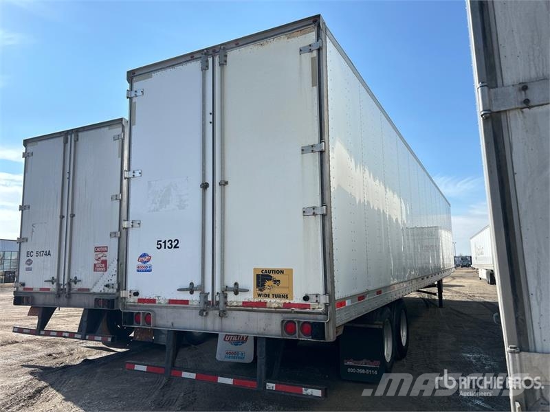 Utility 53 ft x 102 in T/A Van Trailer Reboques baú