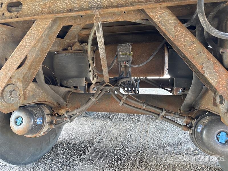 Utility 53 ft x 102 in T/A Van Trailer Dengtos priekabos