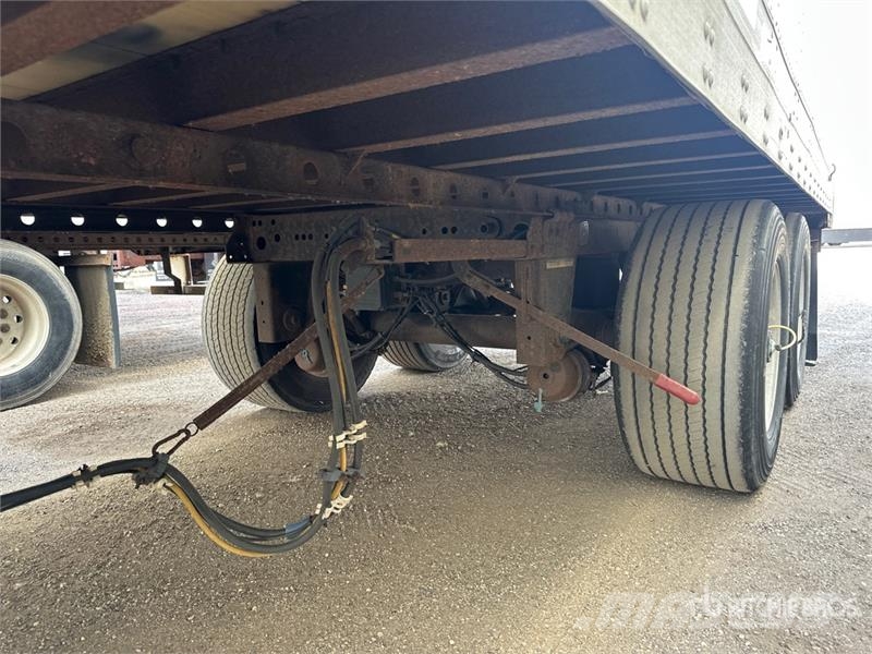 Utility 53 ft x 102 in T/A Van Trailer 箱體拖車
