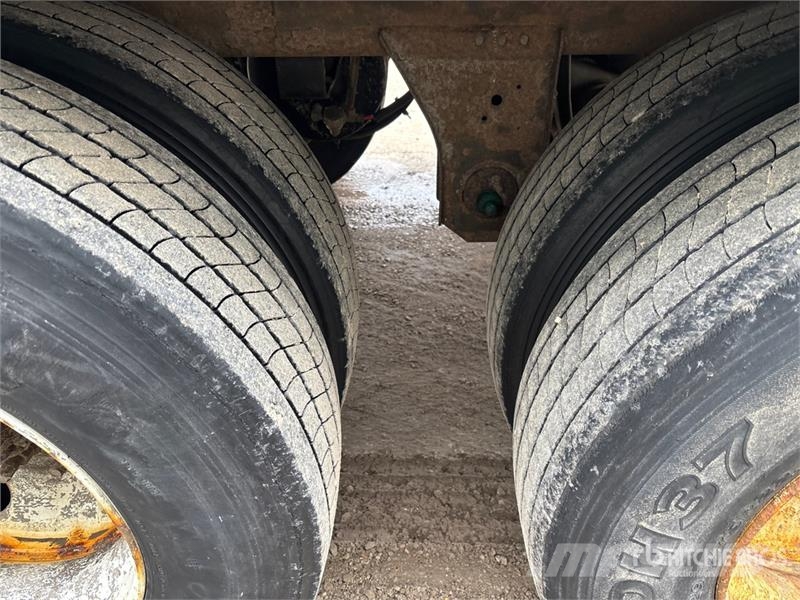 Utility 53 ft x 102 in T/A Van Trailer Dengtos priekabos