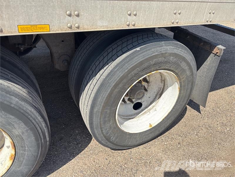 Utility 53 ft x 102 in T/A Van Trailer Dengtos priekabos