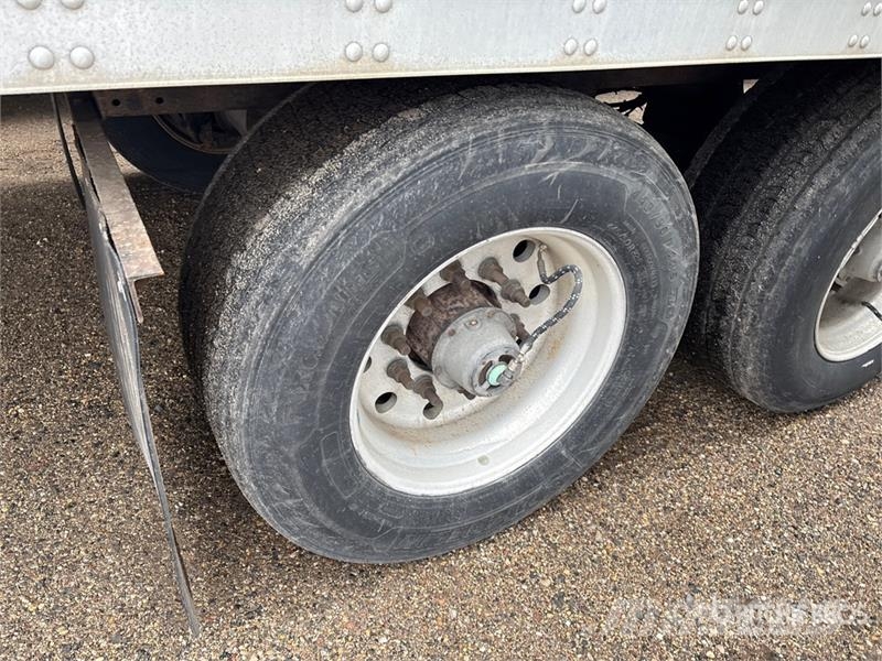 Utility 53 ft x 102 in T/A Van Trailer 箱體拖車