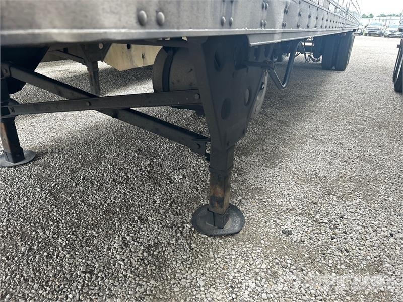 Utility 53 ft x 102 in T/A Refrigerated Trailer Hűtős félpótkocsik