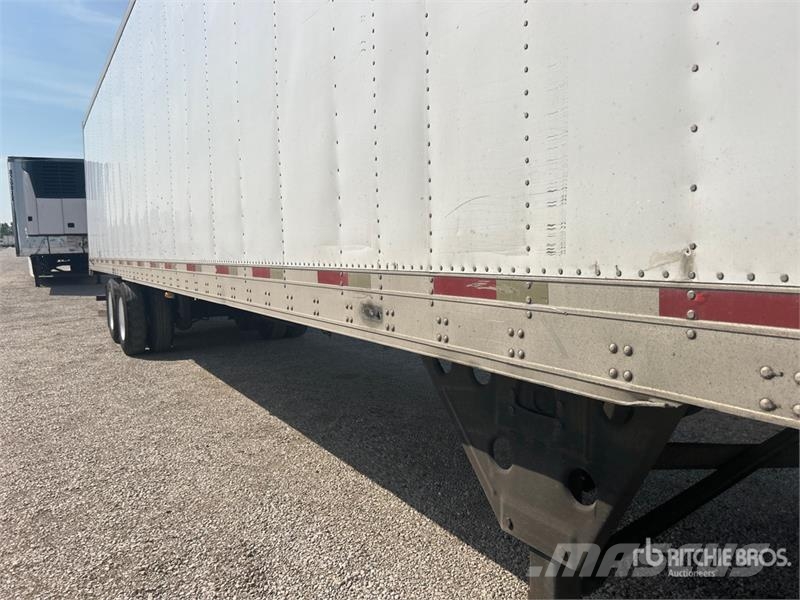 Utility 53 ft x 102 in T/A Refrigerated Trailer Puspriekabės su izoterminiu kėbulu