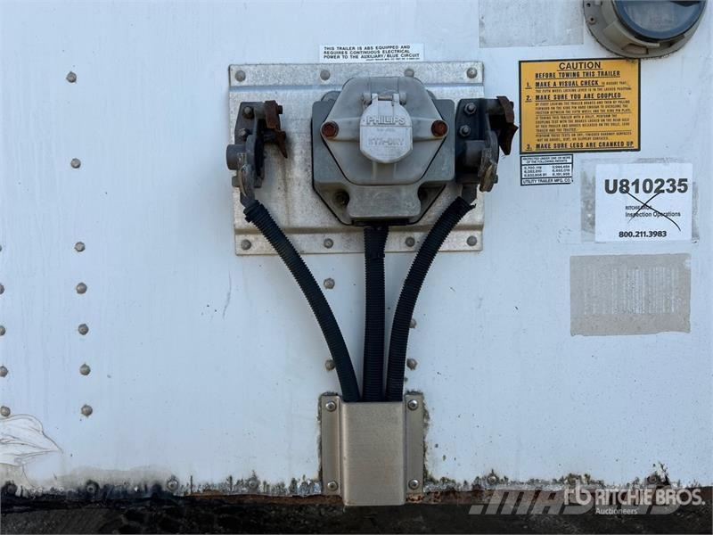 Utility 53 ft x 102 in T/A Van Trailer Reboques baú