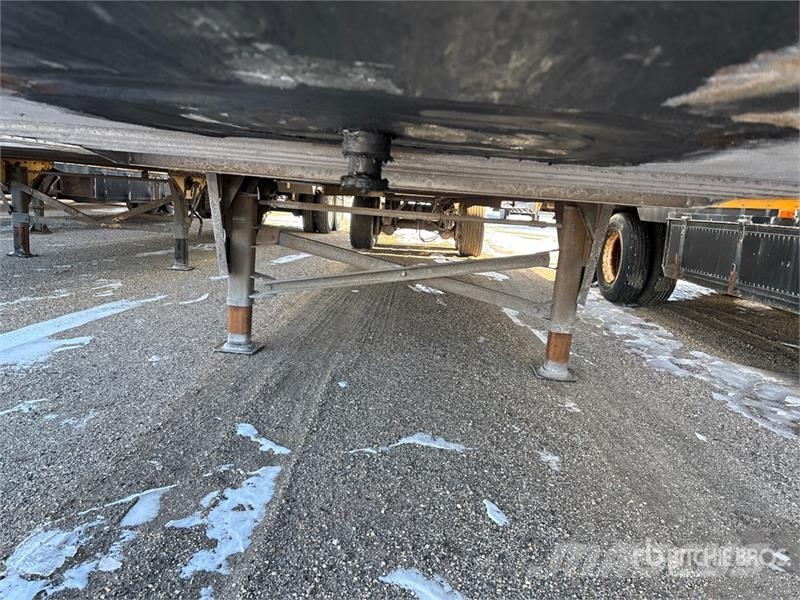 Utility 53 ft x 102 in T/A Van Trailer Dengtos priekabos