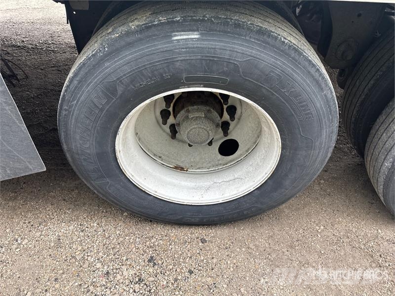 Utility 53 ft x 102 in T/A Van Trailer Dengtos priekabos