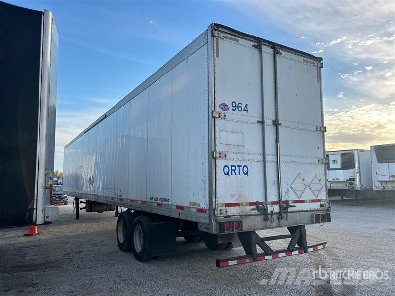 Utility 53 ft x 102 in T/A Refrigerated Trailer Semi Reboques Isotérmicos