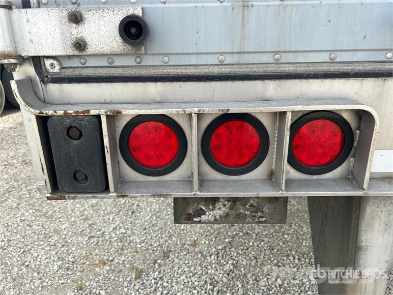 Utility 53 ft x 102 in T/A Refrigerated Trailer Külmikpoolhaagised