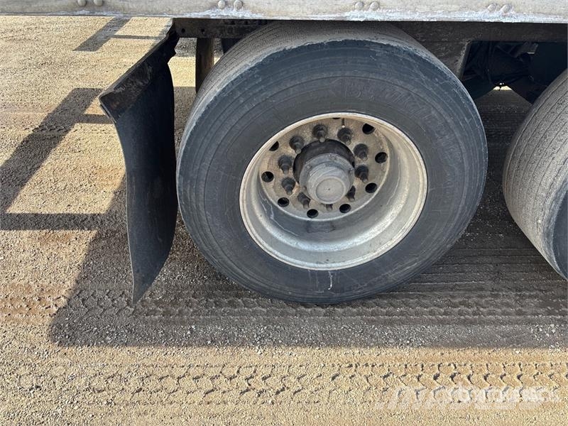 Utility 53 ft x 102 in T/A Van Trailer Dengtos priekabos