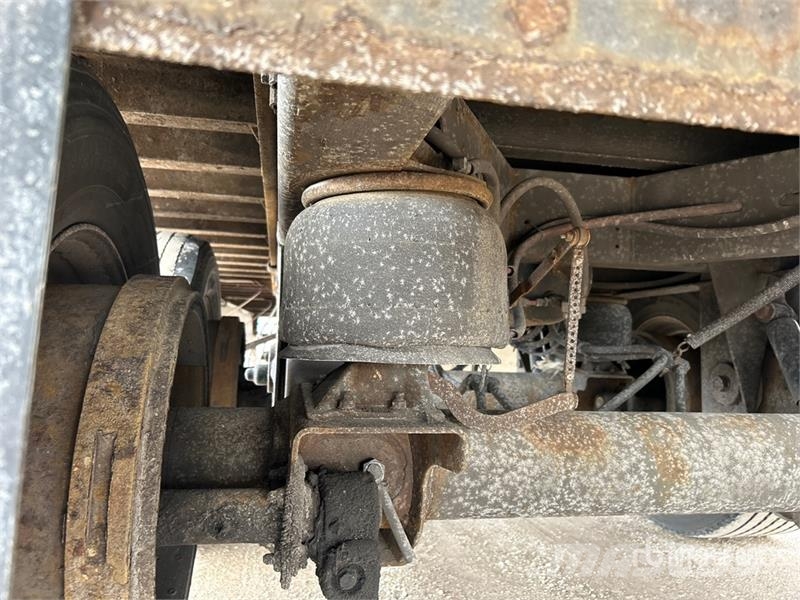 Utility 53 ft x 102 in T/A Van Trailer Reboques baú
