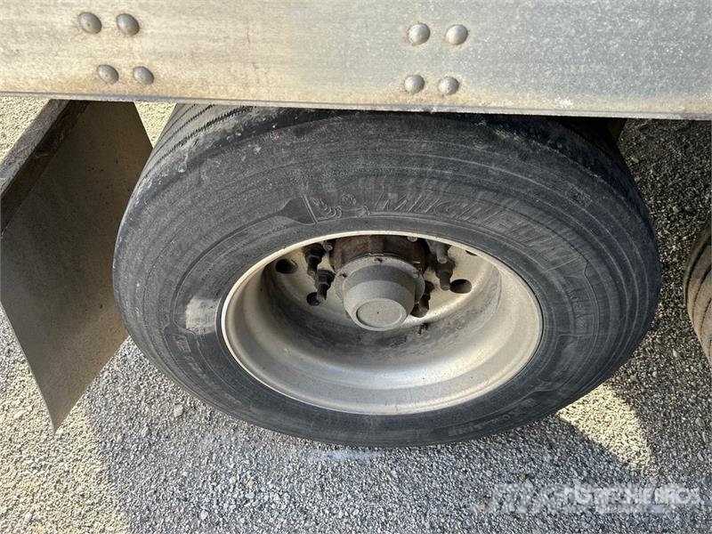 Utility 53 ft x 102 in Van Trailer Dengtos priekabos