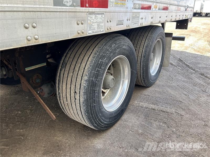 Utility 53 ft x 102 in T/A Van Trailer Reboques baú