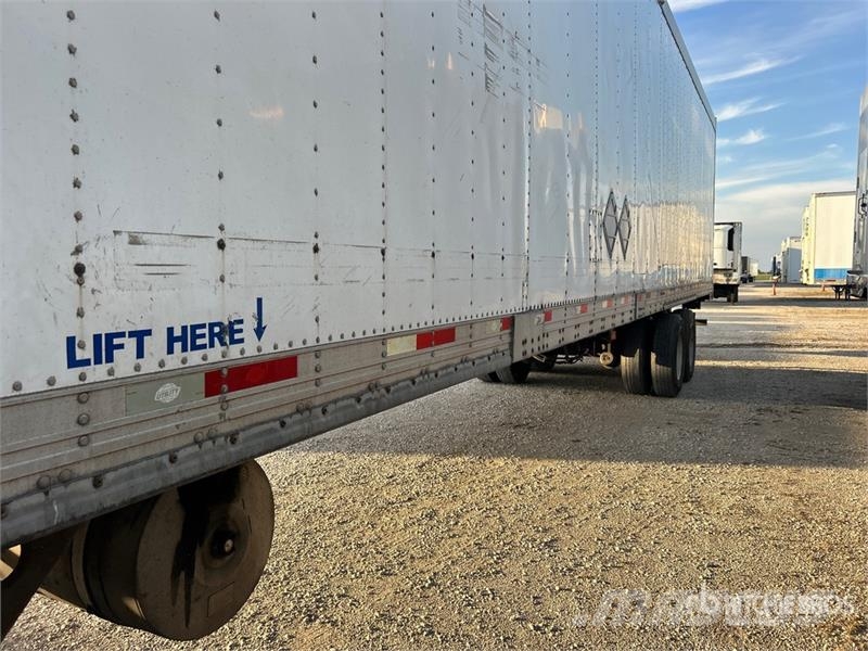 Utility 53 ft x 102 in T/A Refrigerated Trailer Semi Reboques Isotérmicos