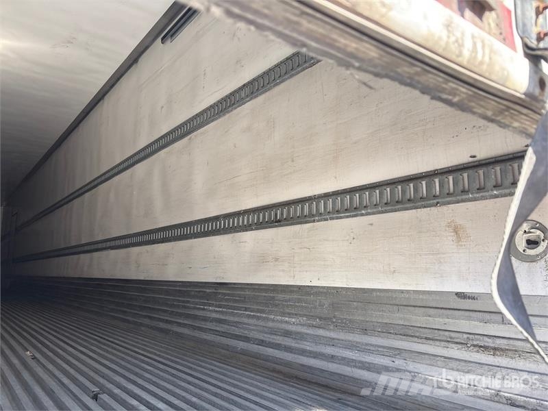 Utility 53 ft x 102 in T/A Multi -Temp Refrigerated Traile Semirimorchi a temperatura controllata
