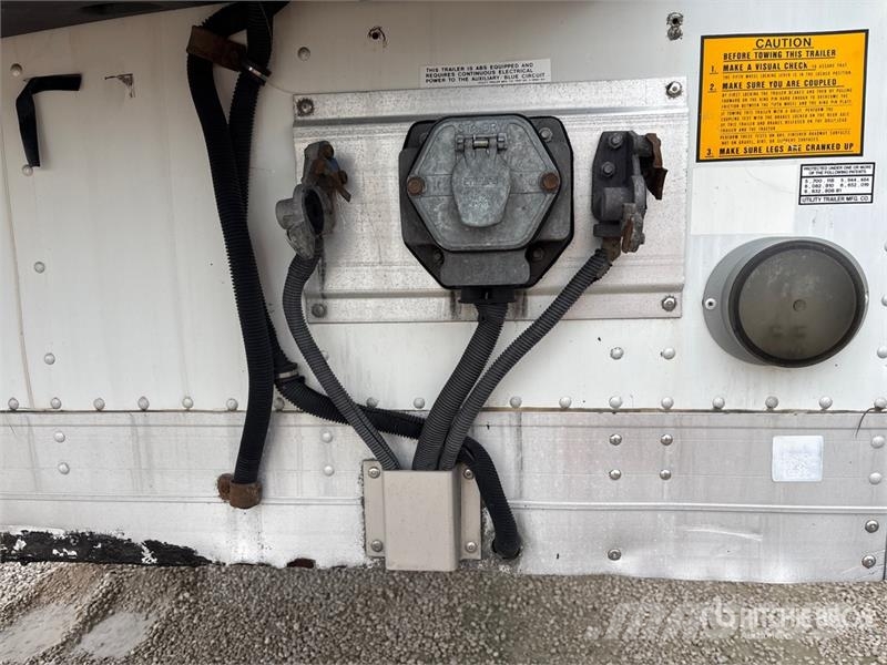 Utility 53 ft x 102 in T/A Refrigerated Trailer 控溫式半拖車