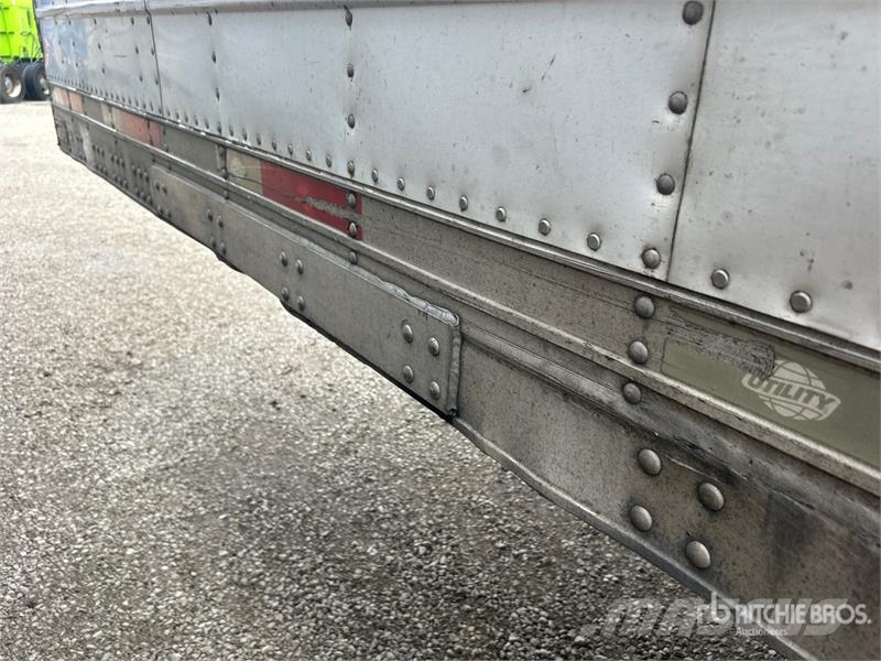 Utility 53 ft x 102 in T/A Refrigerated Trailer Hűtős félpótkocsik