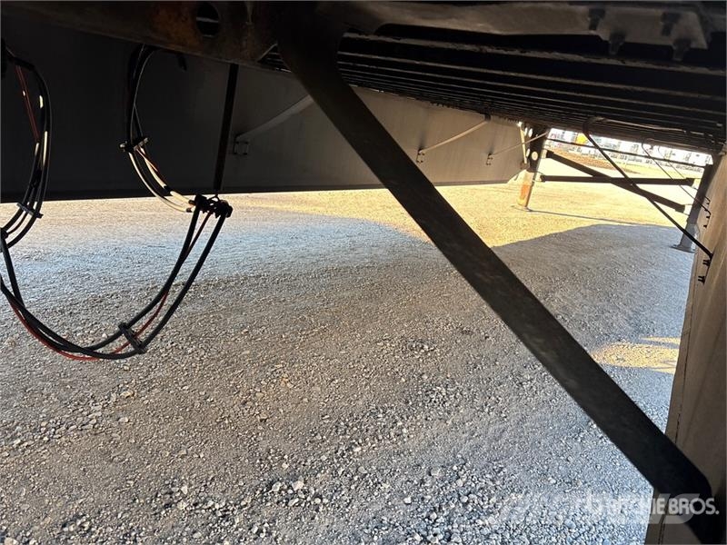 Utility 53 ft x 102 in T/A Van Trailer Dengtos priekabos