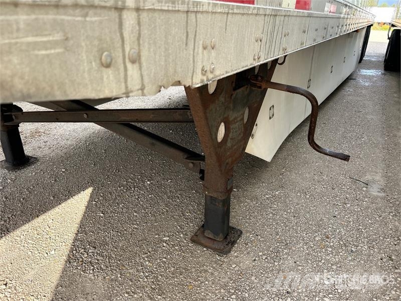Utility 53 ft x 102 in T/A Van Trailer Furgons
