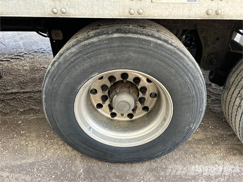 Utility 53 ft x 102 in T/A Van Trailer Dengtos priekabos