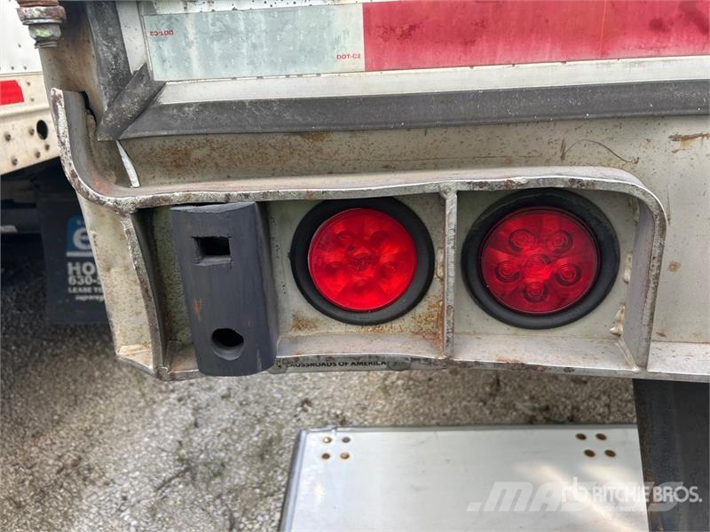 Utility 53 ft x 102 in T/A Van Trailer Box Trailers
